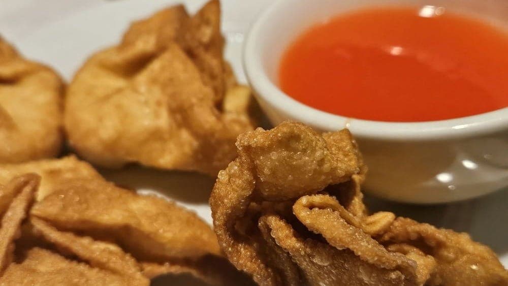 Free Crab Ragnoon on any order $30+